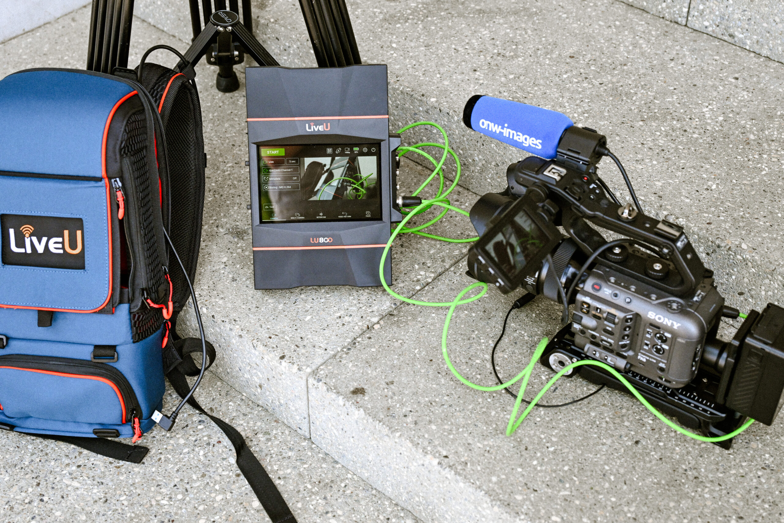 Mit dem integrierten Videoschnittsystem können unsere Produzenten Ihr Notebook daheim lassen. 